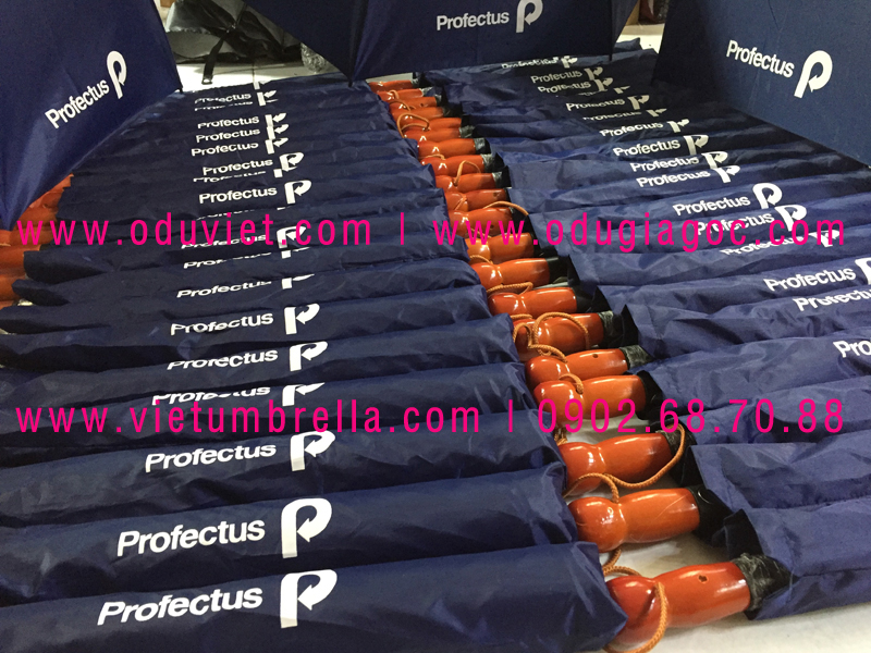 xưởng sản xuất ô dù cầm tay in logo quảng cáo